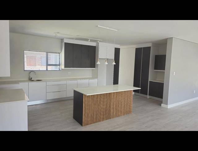 4 BEDROOM HOUSE FOR SALE IN FRANSKRAAL